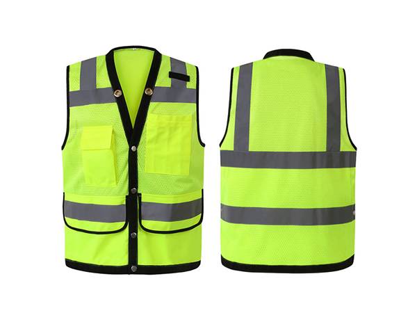 Reflective Safety Clothes – High Visibility Clothing for Night Work